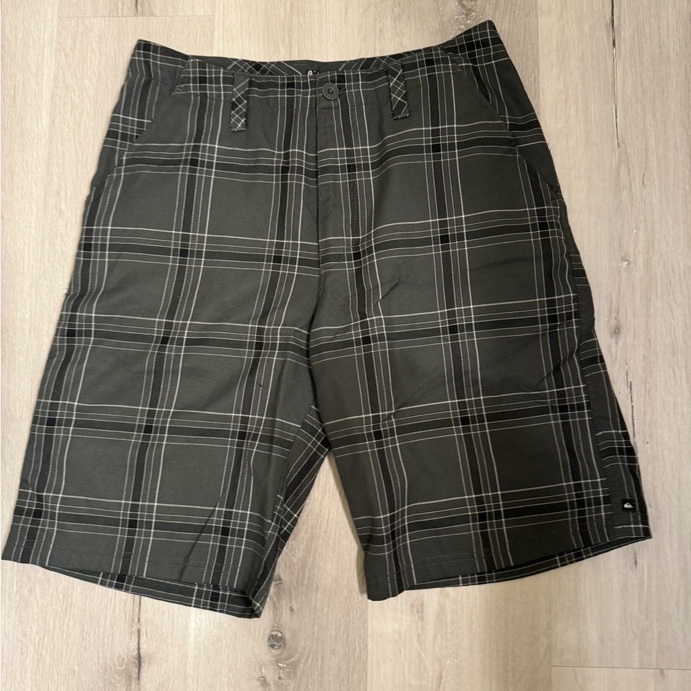 Quicksilver shorts